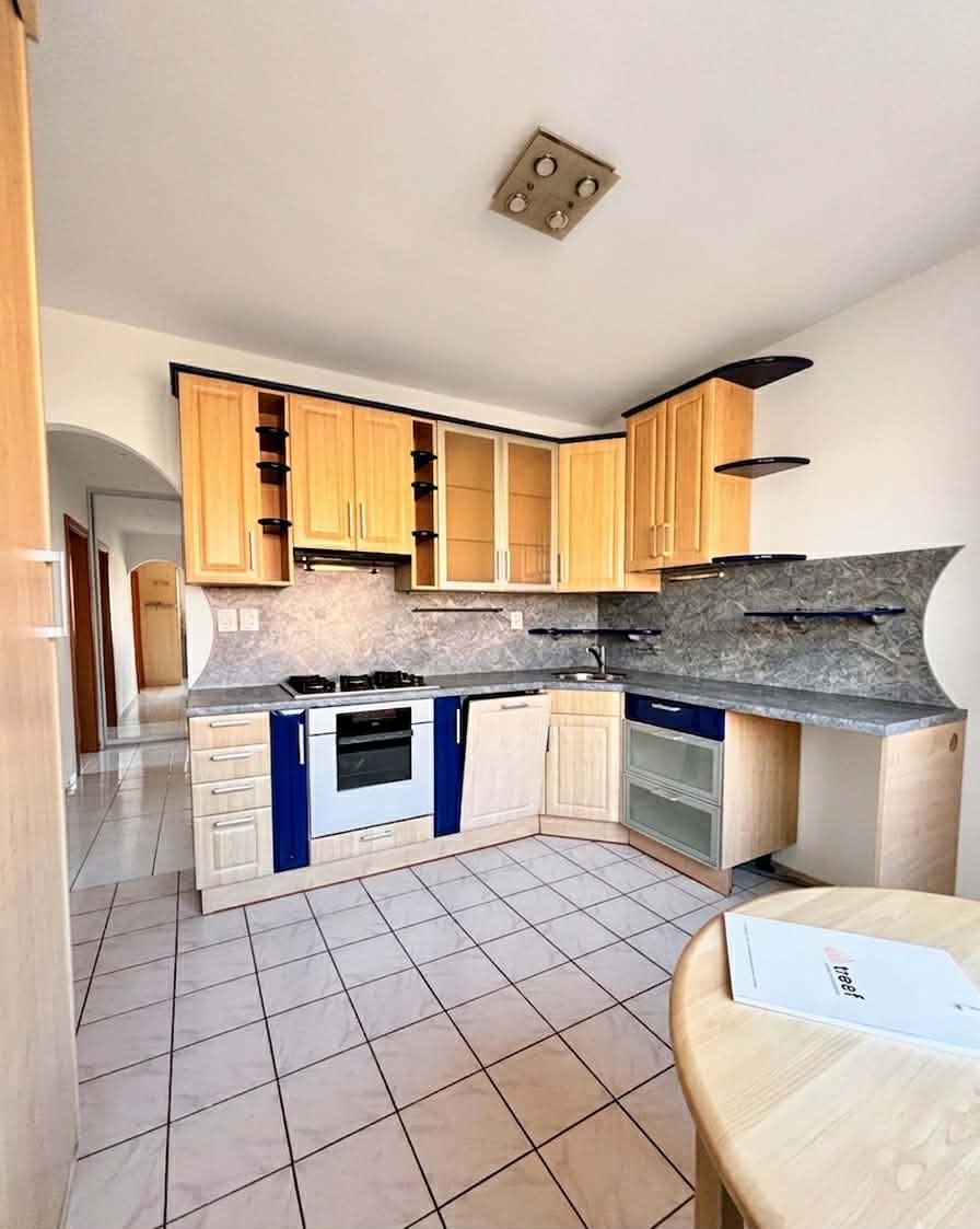 NA PREDAJ 2-izbový byt na Družbe – vyhľadávaná lokalita v Trnave