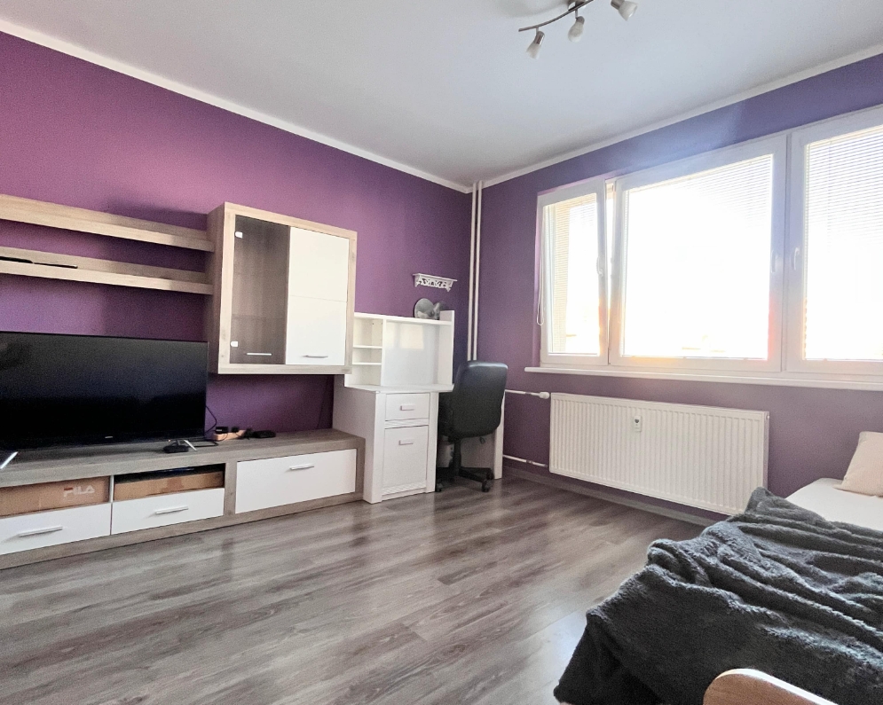 PREDANÉ RK Treef ponúka - 1-izbový byt s veľkou loggiou na Hlinách